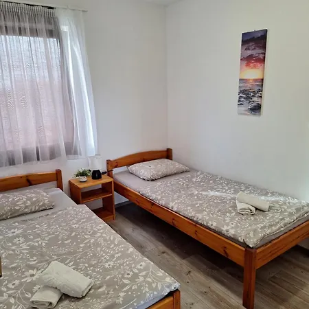 Martinovic Apartamento *