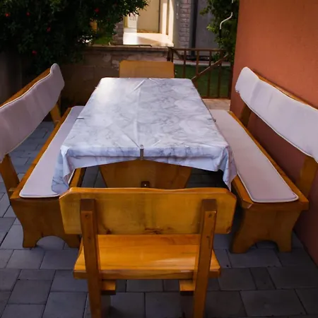 Martinovic 아파트 *